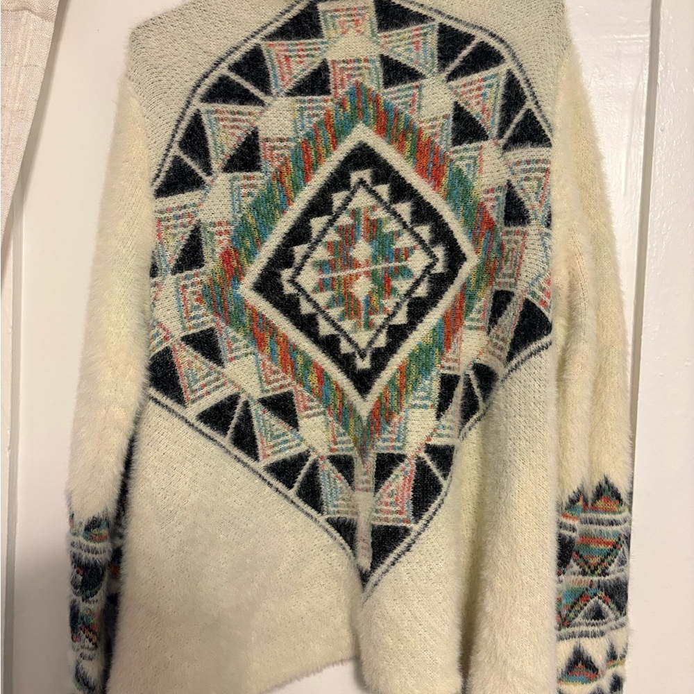 Geometric Patterned Cream Sweater